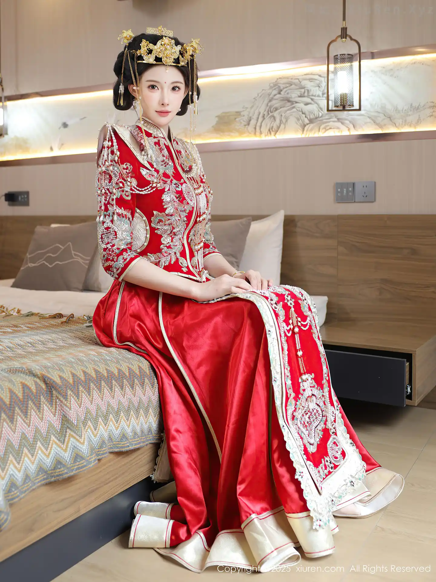 图片[2]-[XiuRen秀人网] VOL.10742 模特梨霜儿性感红色新娘服饰配肉色丝袜秀丰腴身材迷人诱惑写真84P-秀人网官方网站